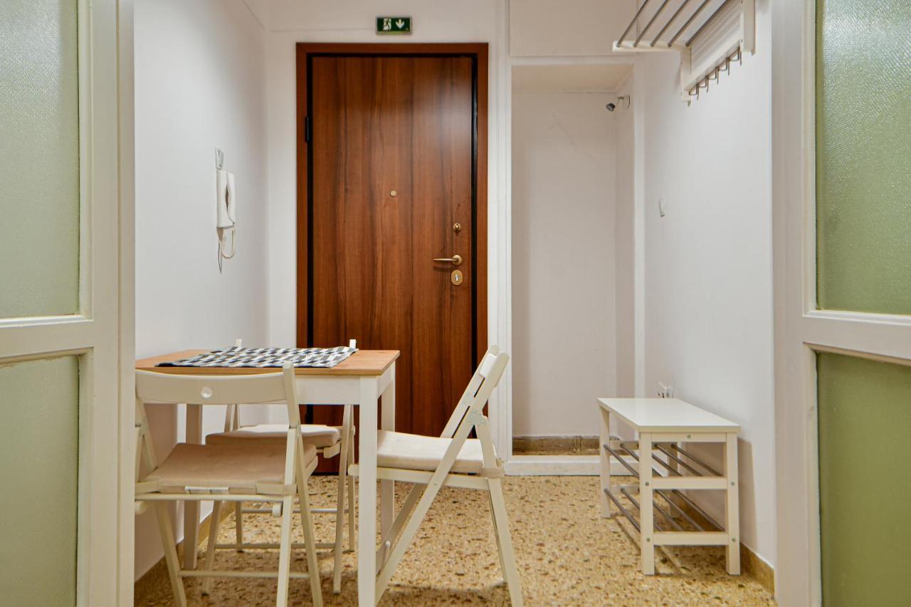 Thiras Lovely Apartment By Zain Athens Luaran gambar
