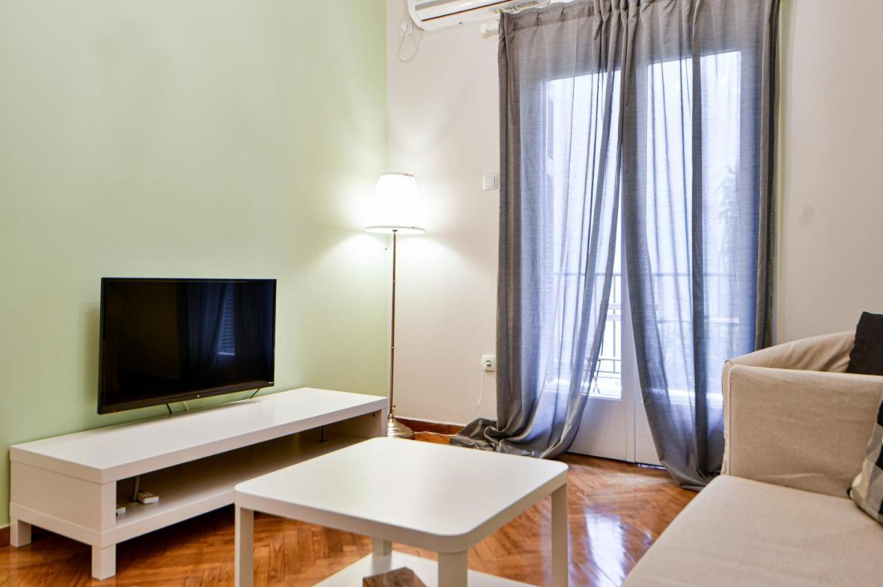 Thiras Lovely Apartment By Zain Athens Luaran gambar